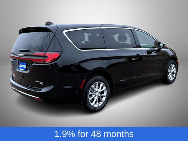 2026 Chrysler Pacifica Limited AWD
