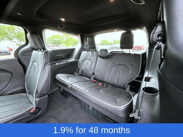 2026 Chrysler Pacifica Limited AWD