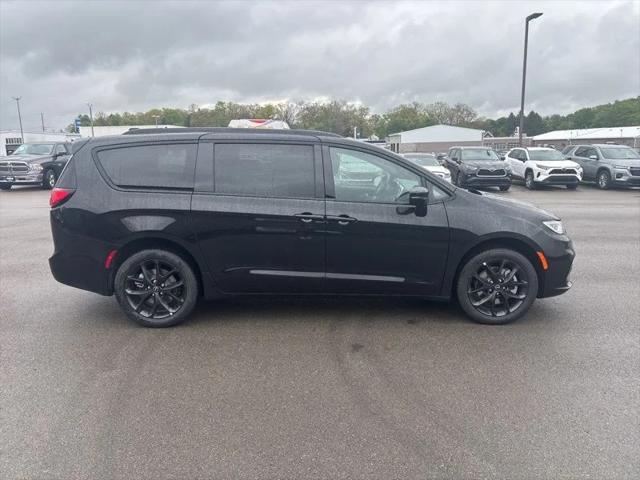 2026 Chrysler Pacifica PACIFICA LIMITED AWD 2026 Chrysler Pacifica PACIFICA LIMITED AWD