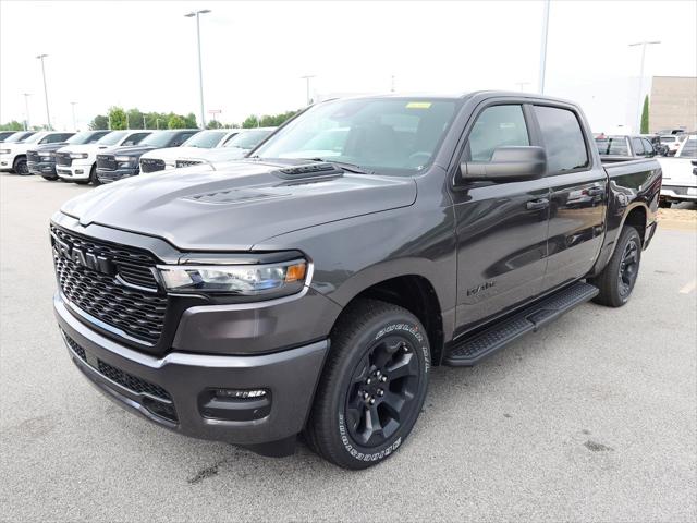 2026 RAM Ram 1500 RAM 1500 EXPRESS CREW CAB 4X4 57 BOX