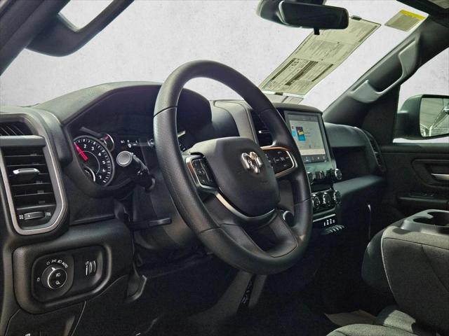 2026 RAM Ram 1500 RAM 1500 EXPRESS CREW CAB 4X2 57 BOX