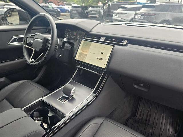 2026 Land Rover Range Rover Velar P250 Dynamic SE
