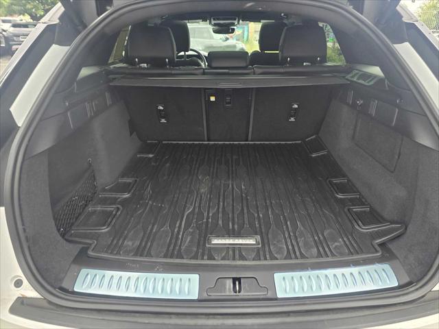2026 Land Rover Range Rover Velar P250 Dynamic SE