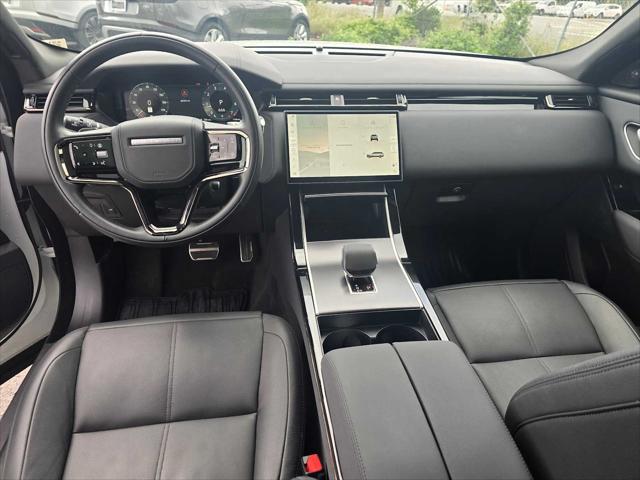 2026 Land Rover Range Rover Velar P250 Dynamic SE