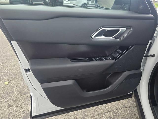 2026 Land Rover Range Rover Velar P250 Dynamic SE