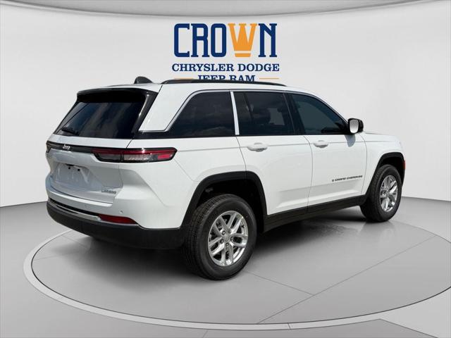 2026 Jeep Grand Cherokee GRAND CHEROKEE LAREDO 4X4 2026 Jeep Grand Cherokee GRAND CHEROKEE LAREDO 4X4
