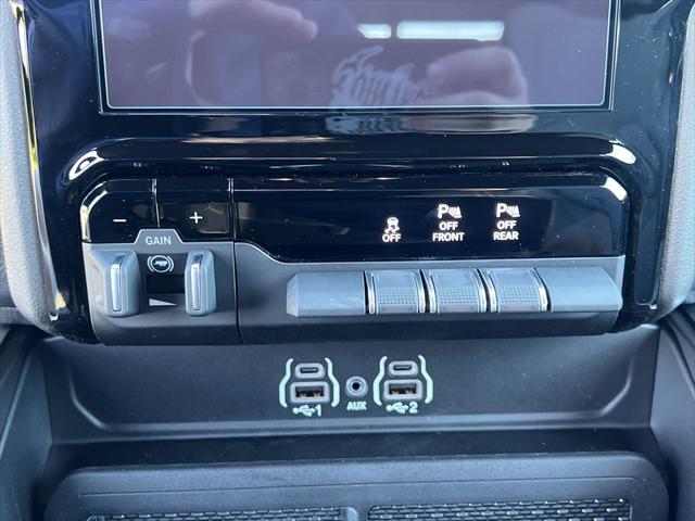 2026 Ram 1500 Big Horn Crew Cab 4x4 57 Box