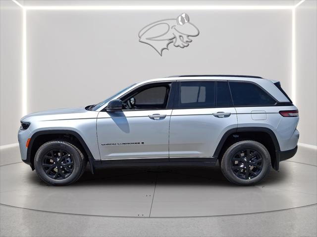 2026 Jeep Grand Cherokee GRAND CHEROKEE LAREDO ALTITUDE 4X4 2026 Jeep Grand Cherokee GRAND CHEROKEE LAREDO ALTITUDE 4X4