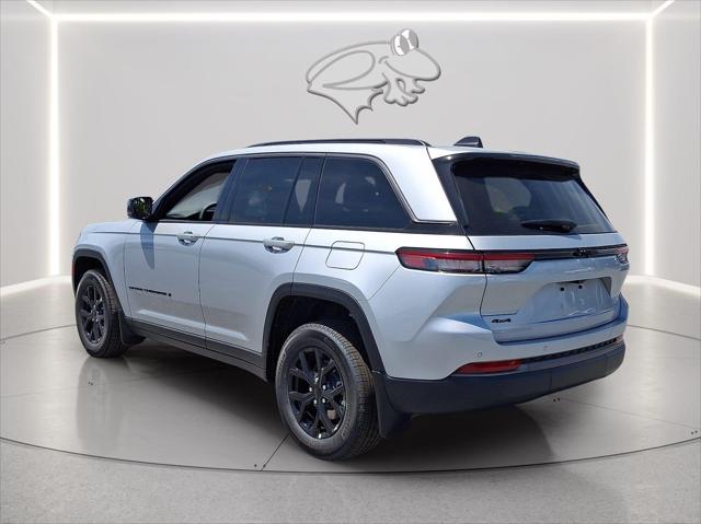 2026 Jeep Grand Cherokee GRAND CHEROKEE LAREDO ALTITUDE 4X4 2026 Jeep Grand Cherokee GRAND CHEROKEE LAREDO ALTITUDE 4X4