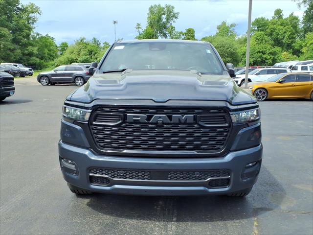 2026 RAM 1500 RAM 1500 EXPRESS QUAD CAB 4X4 64 BOX