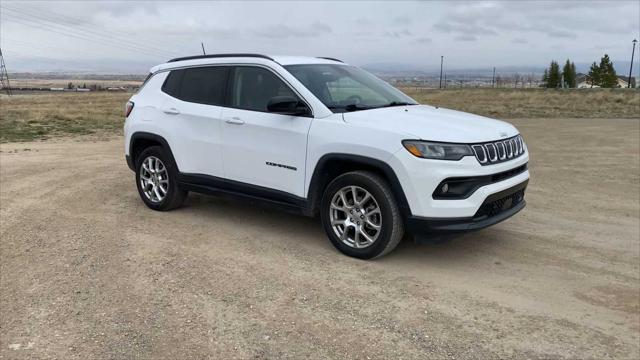 2022 Jeep Compass Latitude Lux 4x4