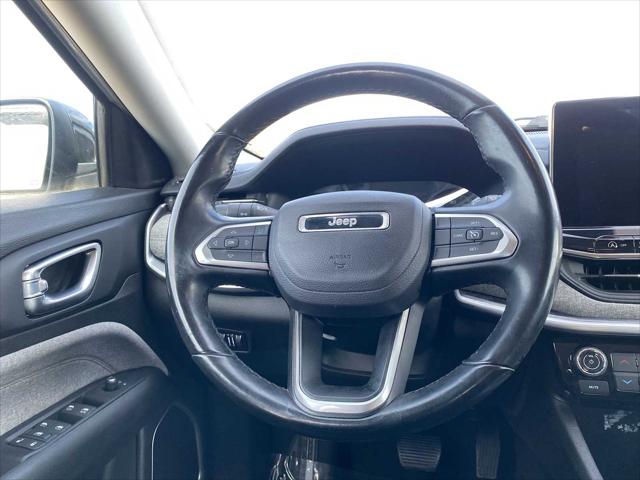 2022 Jeep Compass Latitude Lux 4x4