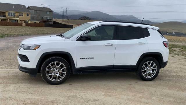 2022 Jeep Compass Latitude Lux 4x4