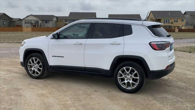 2022 Jeep Compass Latitude Lux 4x4