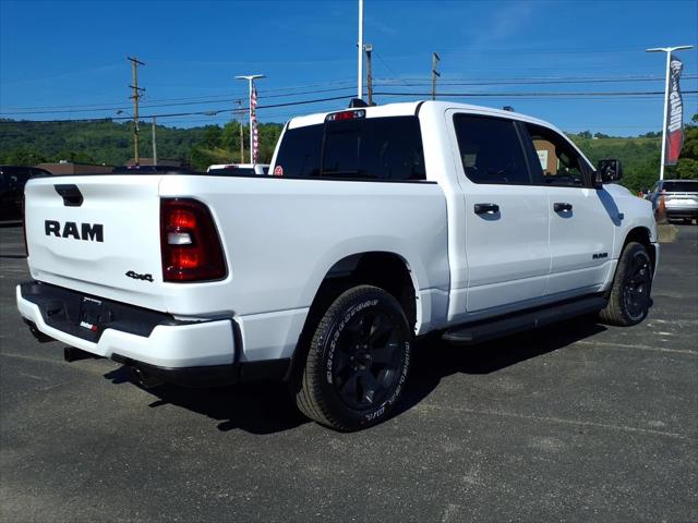 2026 RAM Ram 1500 RAM 1500 EXPRESS CREW CAB 4X4 57 BOX