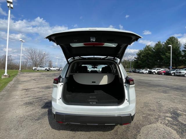 2024 Nissan Rogue SL Intelligent AWD
