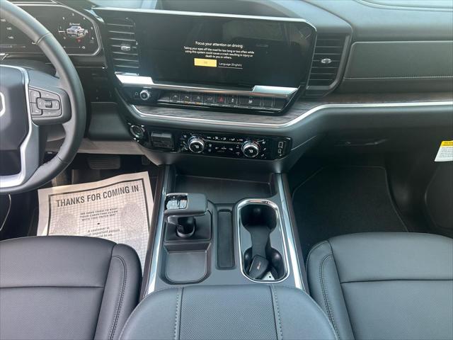 2026 GMC Sierra 1500 Crew Cab, Short Bed, SLT, 4WD