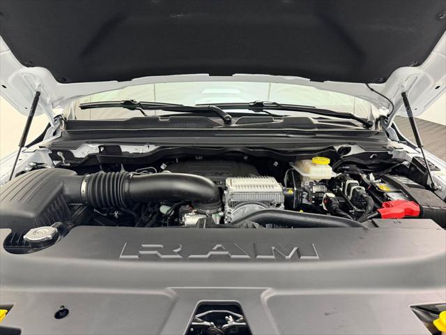 2026 Ram 1500 Laramie Crew Cab 4x4 57 Box
