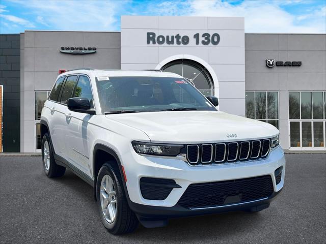 2026 Jeep Grand Cherokee GRAND CHEROKEE LAREDO X 4X4
