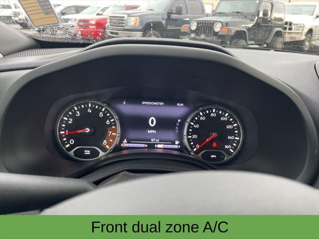 2023 Jeep Renegade Altitude 4x4