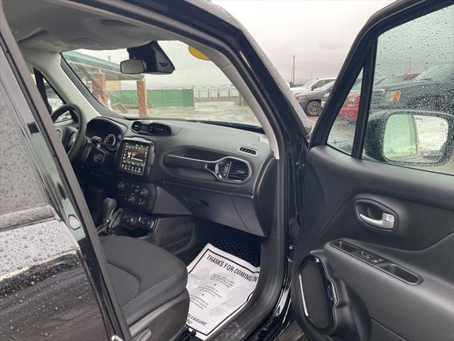2023 Jeep Renegade Altitude 4x4