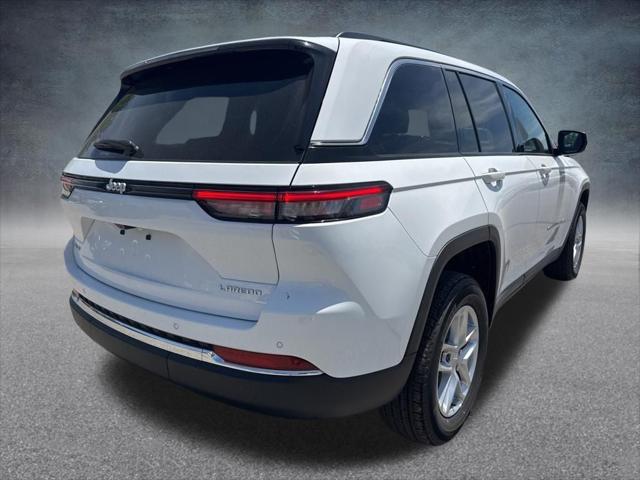 2026 Jeep Grand Cherokee GRAND CHEROKEE LAREDO 4X4