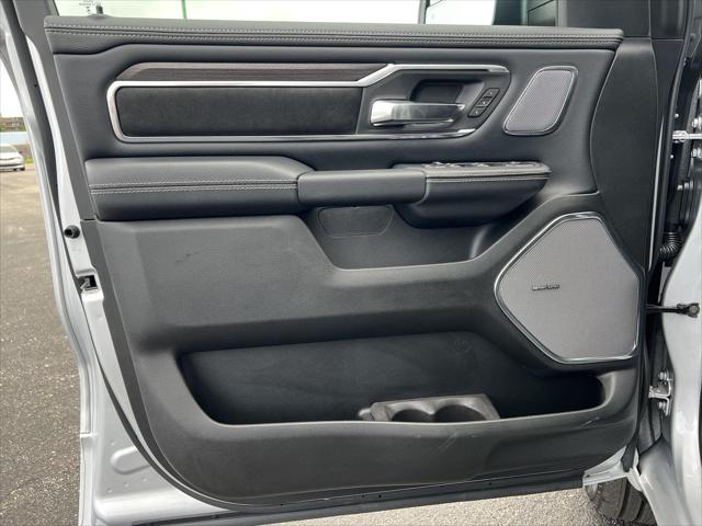 2026 Ram 1500 Laramie Crew Cab 4x4 5'7" Box