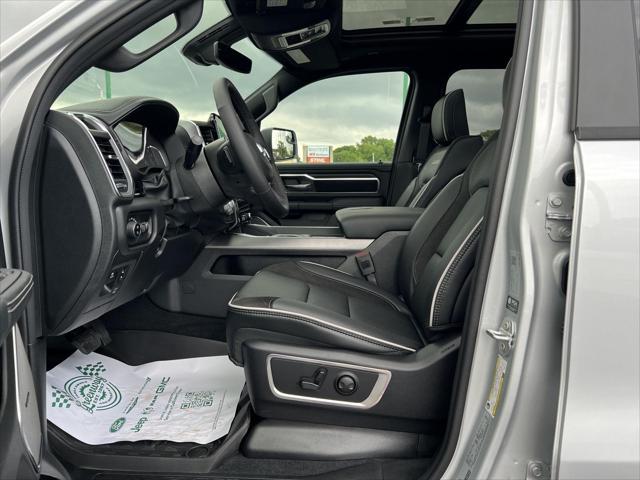 2026 Ram 1500 Laramie Crew Cab 4x4 5'7" Box