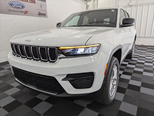 2026 Jeep Grand Cherokee GRAND CHEROKEE LAREDO X 4X4 2026 Jeep Grand Cherokee GRAND CHEROKEE LAREDO X 4X4