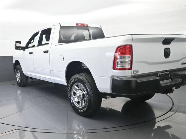 2024 Ram 3500 Tradesman Crew Cab 4x4 6'4" Box