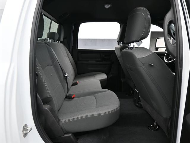 2024 Ram 3500 Tradesman Crew Cab 4x4 6'4" Box