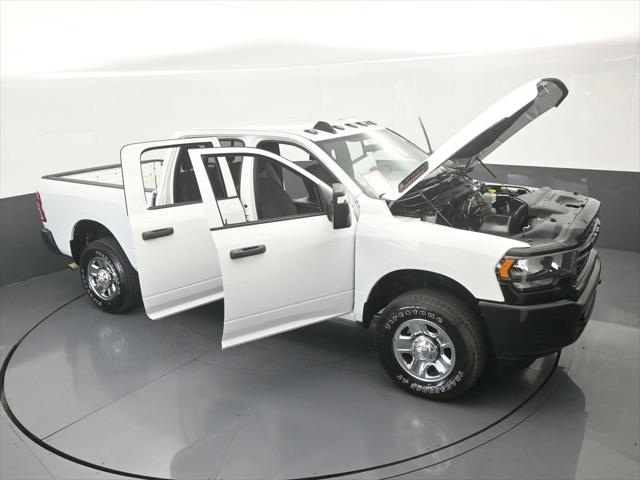 2024 Ram 3500 Tradesman Crew Cab 4x4 6'4" Box