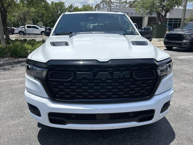 2026 RAM Ram 1500 RAM 1500 EXPRESS CREW CAB 4X4 57 BOX