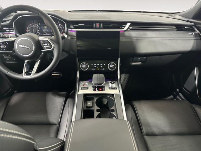 2024 Jaguar XF R-Dynamic SE P250 AWD Automatic