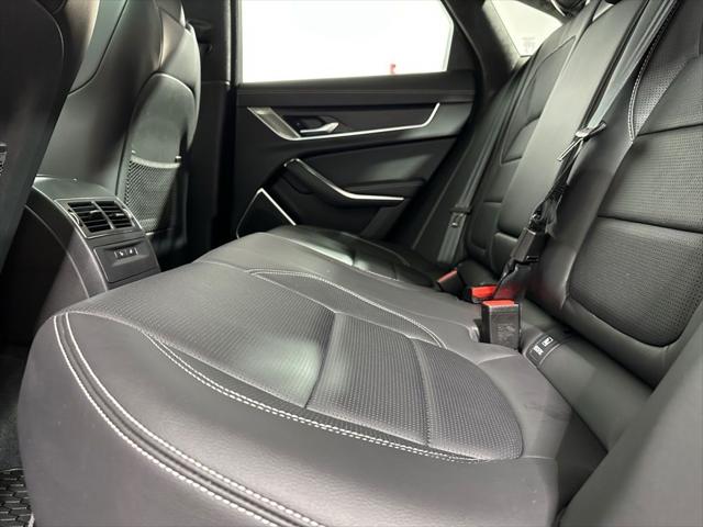 2024 Jaguar XF R-Dynamic SE P250 AWD Automatic