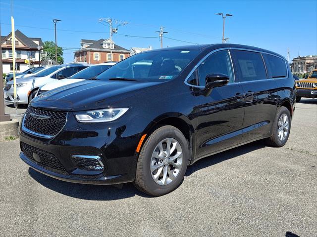2026 Chrysler Pacifica PACIFICA LIMITED AWD