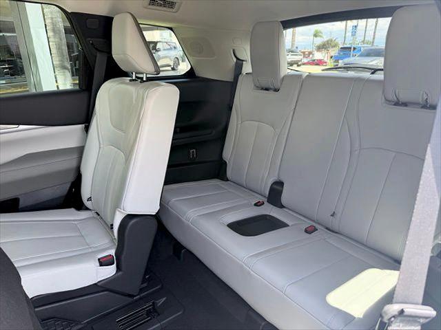 2027 INFINITI QX60 LUXE