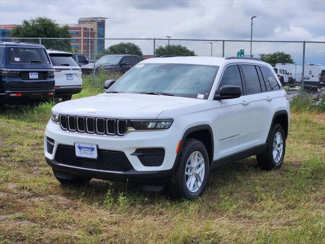2026 Jeep Grand Cherokee GRAND CHEROKEE LAREDO 4X4