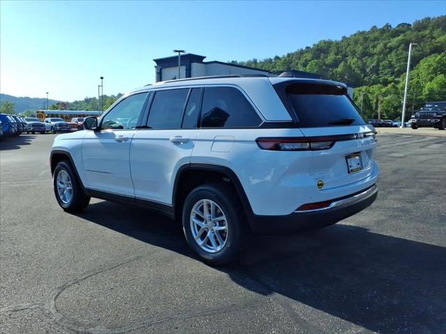 2026 Jeep Grand Cherokee GRAND CHEROKEE LAREDO X 4X4 2026 Jeep Grand Cherokee GRAND CHEROKEE LAREDO X 4X4