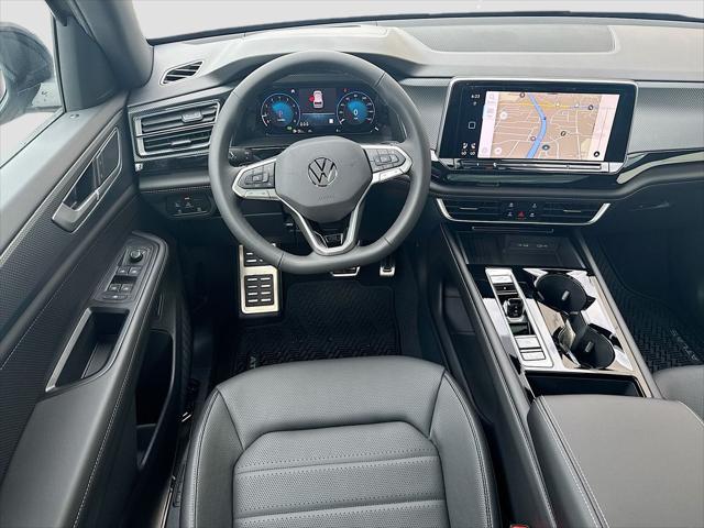 2026 Volkswagen Atlas Cross Sport SEL R-Line Black
