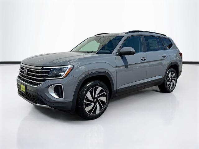 2026 Volkswagen Atlas SE with Technology for sale in La Crosse, WI