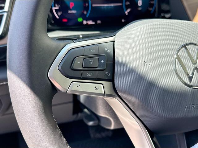 2026 Volkswagen Atlas SE with Technology