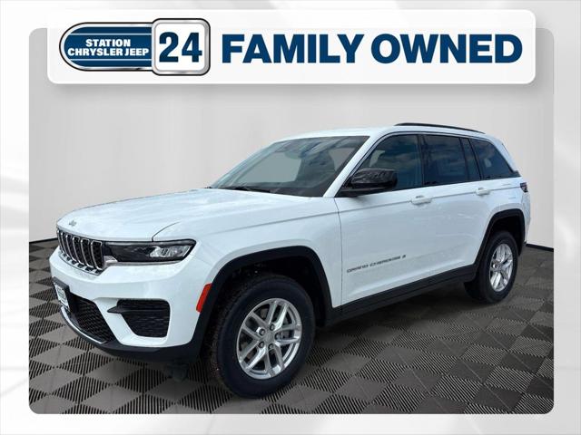 2026 Jeep Grand Cherokee GRAND CHEROKEE LAREDO X 4X4