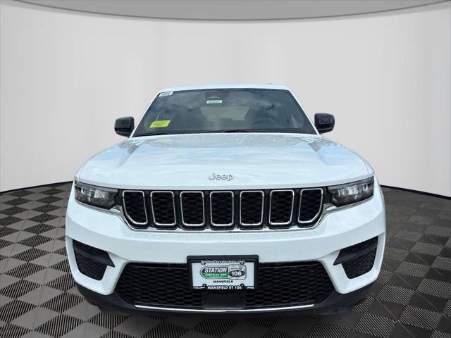2026 Jeep Grand Cherokee GRAND CHEROKEE LAREDO X 4X4