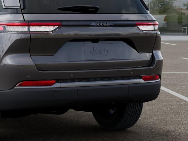 2026 Jeep Grand Cherokee Altitude 4x2