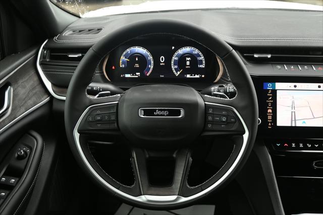 2026 Jeep Grand Cherokee Altitude 4x2