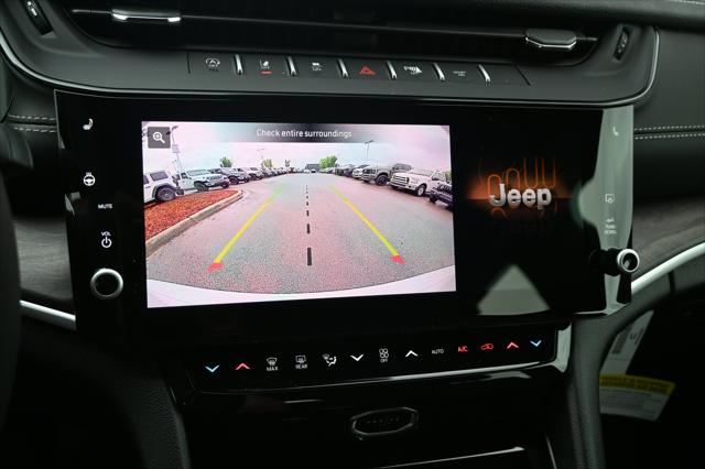 2026 Jeep Grand Cherokee Altitude 4x2