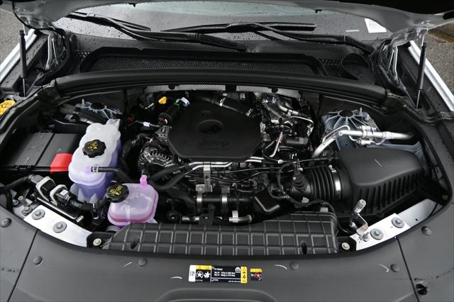 2026 Jeep Grand Cherokee Altitude 4x2