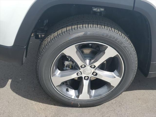 2026 Jeep Grand Cherokee Limited 4x2