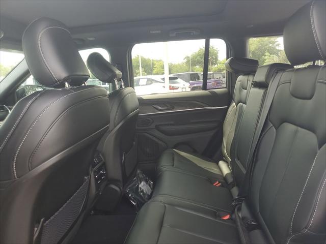 2026 Jeep Grand Cherokee Limited 4x2